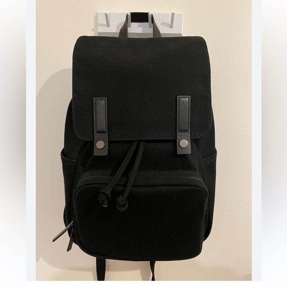 Everlane black backpack modern snap drawstring - Picture 1 of 6